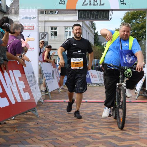 31.08.2025 - 21. Blankeneser Heldenlauf Strokosch-Dieckow http://msf.ph/oto/8702205 31.08.2025 13:41:36 Ziel 5467 meine-sportfotos.de