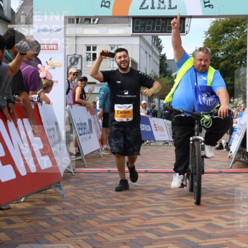 31.08.2025 - 21. Blankeneser Heldenlauf Strokosch-Dieckow http://msf.ph/oto/8702210 31.08.2025 13:41:36 Ziel 5467 meine-sportfotos.de