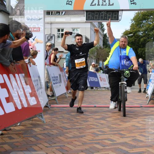 31.08.2025 - 21. Blankeneser Heldenlauf Strokosch-Dieckow http://msf.ph/oto/8702213 31.08.2025 13:41:36 Ziel 5467 meine-sportfotos.de
