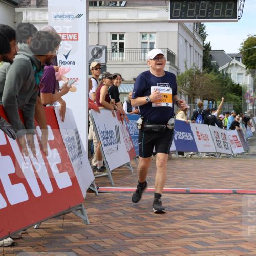 31.08.2025 - 21. Blankeneser Heldenlauf Strokosch-Dieckow http://msf.ph/oto/8702247 31.08.2025 13:41:08 Ziel 5581 meine-sportfotos.de