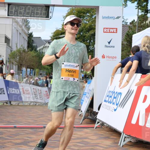 31.08.2025 - 21. Blankeneser Heldenlauf Strokosch-Dieckow http://msf.ph/oto/8702296 31.08.2025 13:39:29 Ziel 5198 meine-sportfotos.de