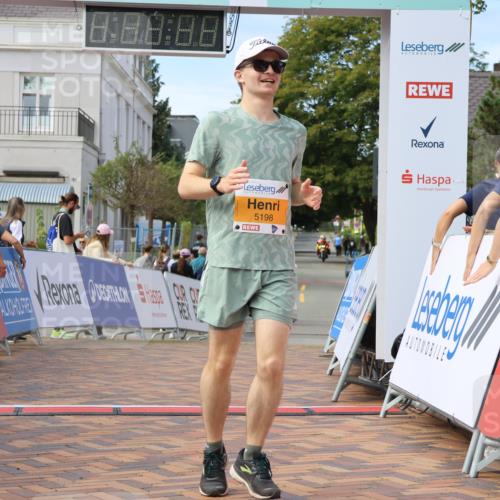 31.08.2025 - 21. Blankeneser Heldenlauf Strokosch-Dieckow http://msf.ph/oto/8702300 31.08.2025 13:39:29 Ziel 5198 meine-sportfotos.de
