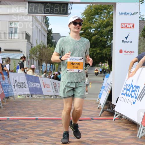 31.08.2025 - 21. Blankeneser Heldenlauf Strokosch-Dieckow http://msf.ph/oto/8702301 31.08.2025 13:39:29 Ziel 5198 meine-sportfotos.de