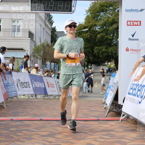 31.08.2025 - 21. Blankeneser Heldenlauf Strokosch-Dieckow http://msf.ph/oto/8702310 31.08.2025 13:39:28 Ziel 5198 meine-sportfotos.de