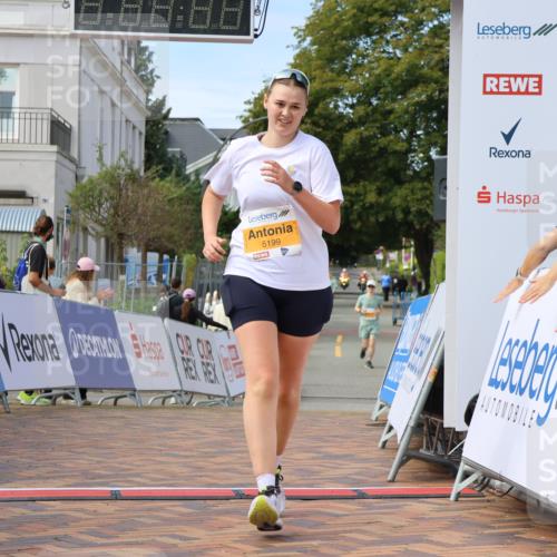 31.08.2025 - 21. Blankeneser Heldenlauf Strokosch-Dieckow http://msf.ph/oto/8702331 31.08.2025 13:39:17 Ziel 5199 meine-sportfotos.de