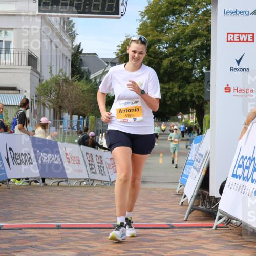31.08.2025 - 21. Blankeneser Heldenlauf Strokosch-Dieckow http://msf.ph/oto/8702332 31.08.2025 13:39:17 Ziel 5199 meine-sportfotos.de