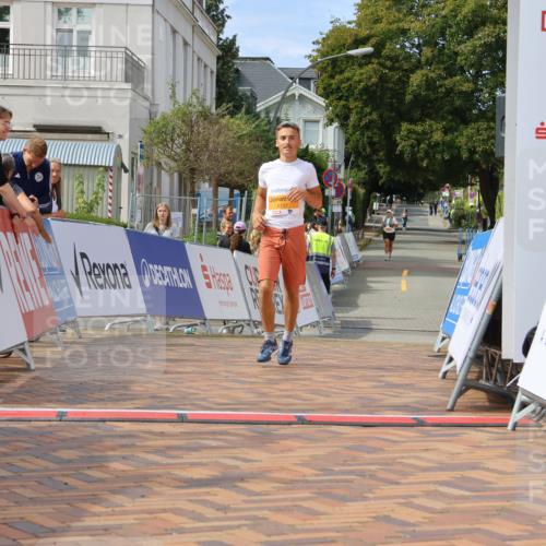 31.08.2025 - 21. Blankeneser Heldenlauf Strokosch-Dieckow http://msf.ph/oto/8702465 31.08.2025 13:35:13 Ziel 5137 meine-sportfotos.de