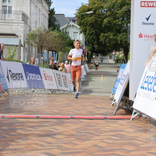 31.08.2025 - 21. Blankeneser Heldenlauf Strokosch-Dieckow http://msf.ph/oto/8702478 31.08.2025 13:35:12 Ziel 5137 meine-sportfotos.de