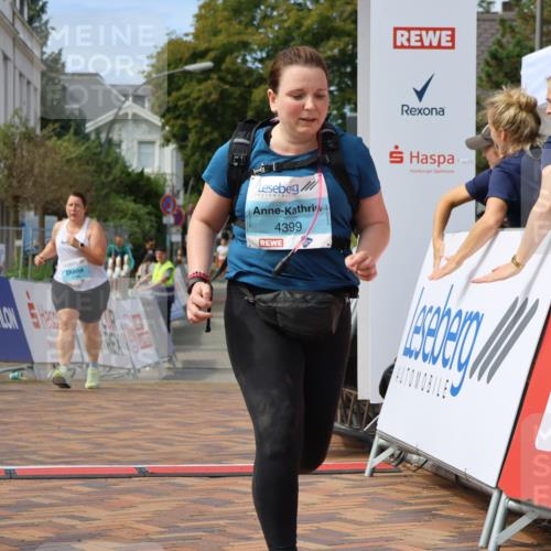 31.08.2025 - 21. Blankeneser Heldenlauf Strokosch-Dieckow http://msf.ph/oto/8702496 31.08.2025 13:34:38 Ziel 4399, 4095 meine-sportfotos.de