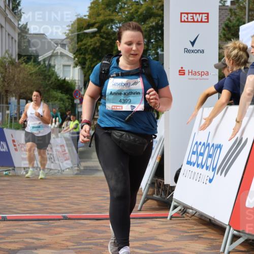 31.08.2025 - 21. Blankeneser Heldenlauf Strokosch-Dieckow http://msf.ph/oto/8702497 31.08.2025 13:34:38 Ziel 4399, 4095 meine-sportfotos.de