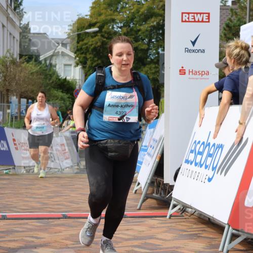31.08.2025 - 21. Blankeneser Heldenlauf Strokosch-Dieckow http://msf.ph/oto/8702499 31.08.2025 13:34:38 Ziel 4399, 4095 meine-sportfotos.de
