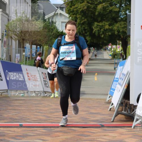 31.08.2025 - 21. Blankeneser Heldenlauf Strokosch-Dieckow http://msf.ph/oto/8702508 31.08.2025 13:34:37 Ziel 4399, 4095 meine-sportfotos.de