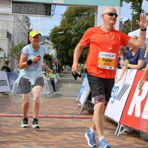31.08.2025 - 21. Blankeneser Heldenlauf Strokosch-Dieckow http://msf.ph/oto/8702510 31.08.2025 13:33:21 Ziel 5102 meine-sportfotos.de