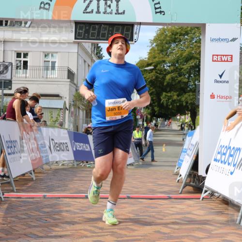 31.08.2025 - 21. Blankeneser Heldenlauf Strokosch-Dieckow http://msf.ph/oto/8702562 31.08.2025 13:31:43 Ziel 5033 meine-sportfotos.de