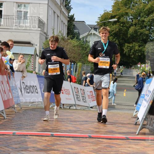 31.08.2025 - 21. Blankeneser Heldenlauf Strokosch-Dieckow http://msf.ph/oto/8702613 31.08.2025 13:27:43 Ziel 5767 meine-sportfotos.de