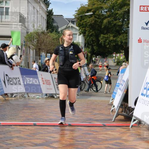 31.08.2025 - 21. Blankeneser Heldenlauf Strokosch-Dieckow http://msf.ph/oto/8702708 31.08.2025 13:24:55 Ziel 5598 meine-sportfotos.de