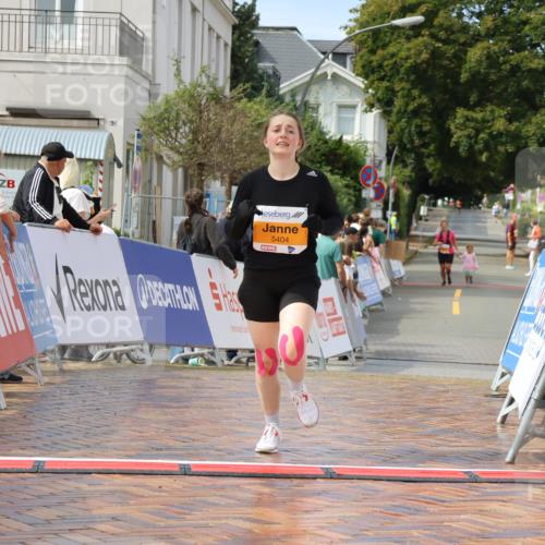 31.08.2025 - 21. Blankeneser Heldenlauf Strokosch-Dieckow http://msf.ph/oto/8702754 31.08.2025 13:23:08 Ziel 5404 meine-sportfotos.de