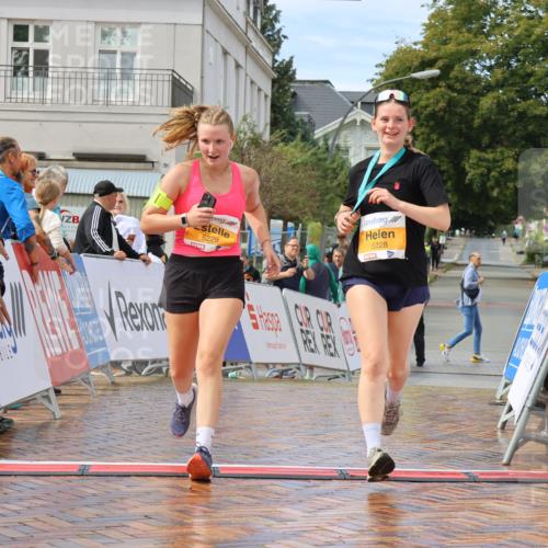 31.08.2025 - 21. Blankeneser Heldenlauf Strokosch-Dieckow http://msf.ph/oto/8702764 31.08.2025 13:19:45 Ziel 5229, 5543 meine-sportfotos.de