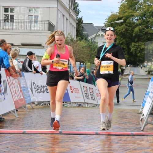 31.08.2025 - 21. Blankeneser Heldenlauf Strokosch-Dieckow http://msf.ph/oto/8702765 31.08.2025 13:19:45 Ziel 5229, 5543 meine-sportfotos.de