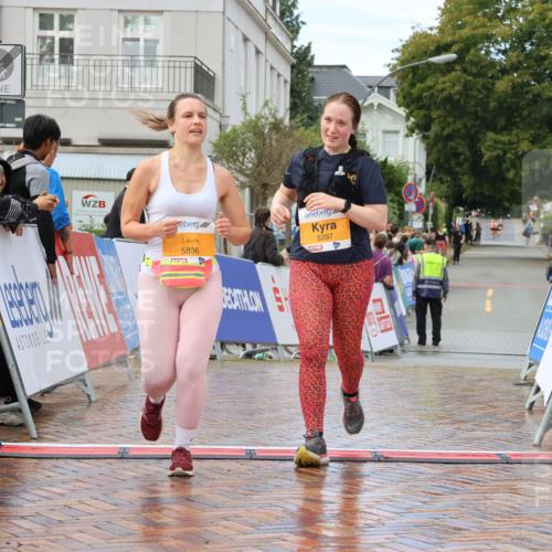 31.08.2025 - 21. Blankeneser Heldenlauf Strokosch-Dieckow http://msf.ph/oto/8702789 31.08.2025 13:18:43 Ziel 5836, 5297 meine-sportfotos.de