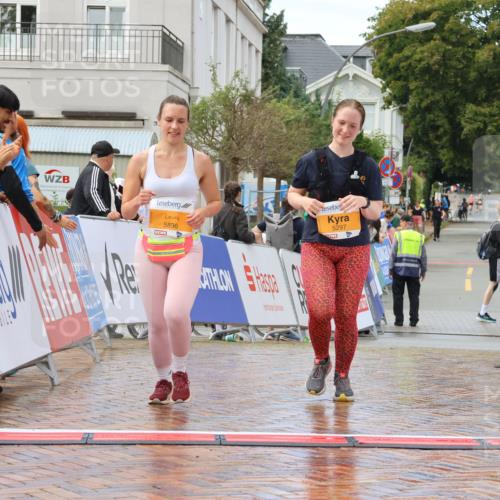 31.08.2025 - 21. Blankeneser Heldenlauf Strokosch-Dieckow http://msf.ph/oto/8702792 31.08.2025 13:18:42 Ziel 5836, 5297 meine-sportfotos.de