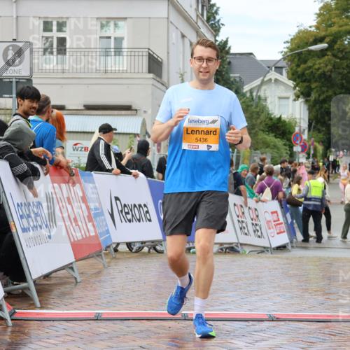31.08.2025 - 21. Blankeneser Heldenlauf Strokosch-Dieckow http://msf.ph/oto/8702796 31.08.2025 13:18:24 Ziel 5436 meine-sportfotos.de