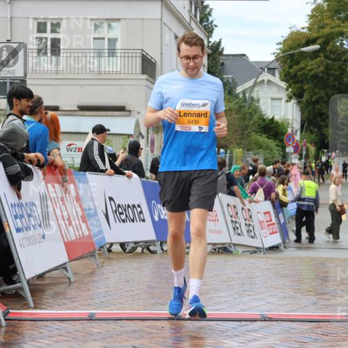 31.08.2025 - 21. Blankeneser Heldenlauf Strokosch-Dieckow http://msf.ph/oto/8702799 31.08.2025 13:18:24 Ziel 5436 meine-sportfotos.de