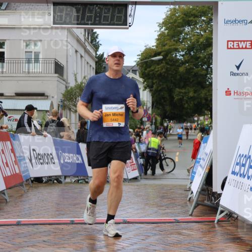 31.08.2025 - 21. Blankeneser Heldenlauf Strokosch-Dieckow http://msf.ph/oto/8702811 31.08.2025 13:18:06 Ziel 5442 meine-sportfotos.de