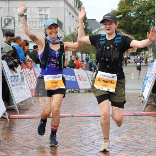 31.08.2025 - 21. Blankeneser Heldenlauf Strokosch-Dieckow http://msf.ph/oto/8702824 31.08.2025 13:17:53 Ziel 5655, 5822 meine-sportfotos.de