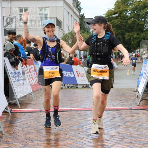 31.08.2025 - 21. Blankeneser Heldenlauf Strokosch-Dieckow http://msf.ph/oto/8702827 31.08.2025 13:17:52 Ziel 5655, 5822 meine-sportfotos.de
