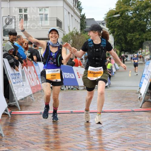 31.08.2025 - 21. Blankeneser Heldenlauf Strokosch-Dieckow http://msf.ph/oto/8702831 31.08.2025 13:17:52 Ziel 5655, 5822 meine-sportfotos.de