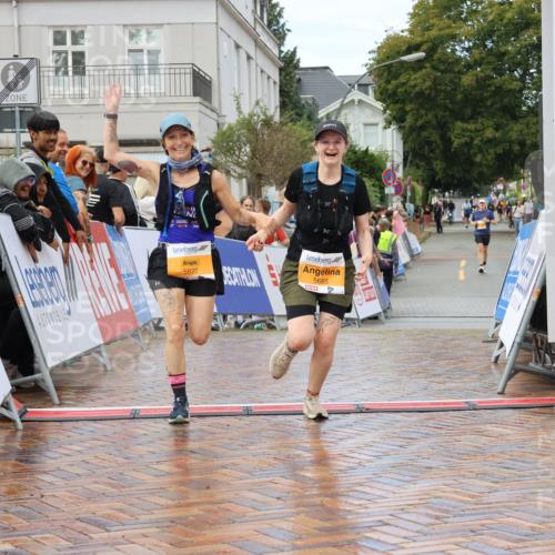 31.08.2025 - 21. Blankeneser Heldenlauf Strokosch-Dieckow http://msf.ph/oto/8702837 31.08.2025 13:17:52 Ziel 5655, 5822 meine-sportfotos.de