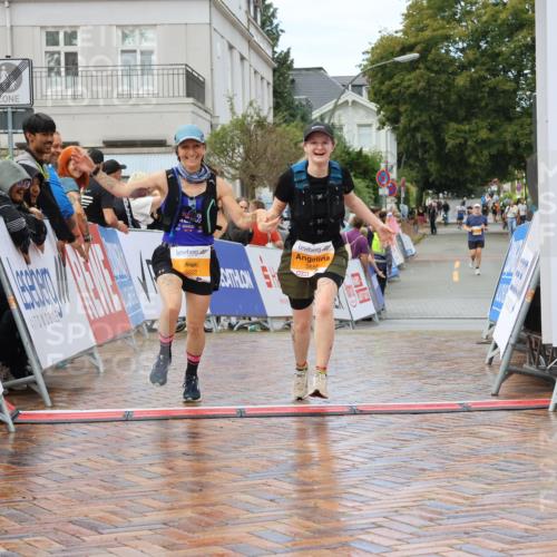 31.08.2025 - 21. Blankeneser Heldenlauf Strokosch-Dieckow http://msf.ph/oto/8702840 31.08.2025 13:17:51 Ziel 5655, 5822 meine-sportfotos.de