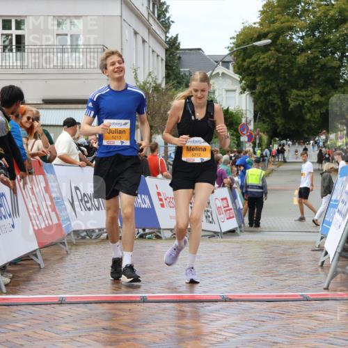 31.08.2025 - 21. Blankeneser Heldenlauf Strokosch-Dieckow http://msf.ph/oto/8702859 31.08.2025 13:17:09 Ziel 5213, 5212 meine-sportfotos.de