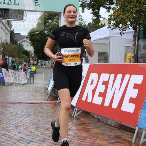 31.08.2025 - 21. Blankeneser Heldenlauf Strokosch-Dieckow http://msf.ph/oto/8702864 31.08.2025 13:16:42 Ziel 5257 meine-sportfotos.de