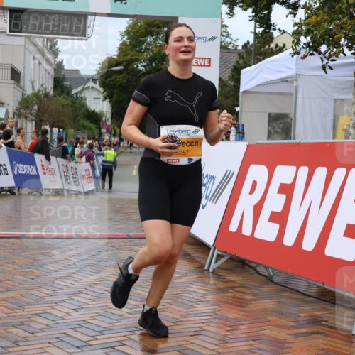 31.08.2025 - 21. Blankeneser Heldenlauf Strokosch-Dieckow http://msf.ph/oto/8702866 31.08.2025 13:16:42 Ziel 5257 meine-sportfotos.de