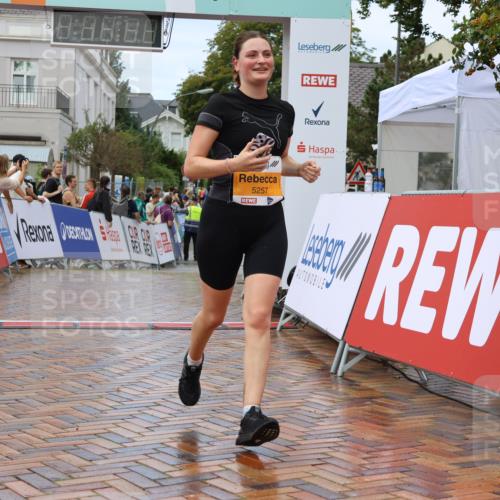31.08.2025 - 21. Blankeneser Heldenlauf Strokosch-Dieckow http://msf.ph/oto/8702869 31.08.2025 13:16:42 Ziel 5257 meine-sportfotos.de