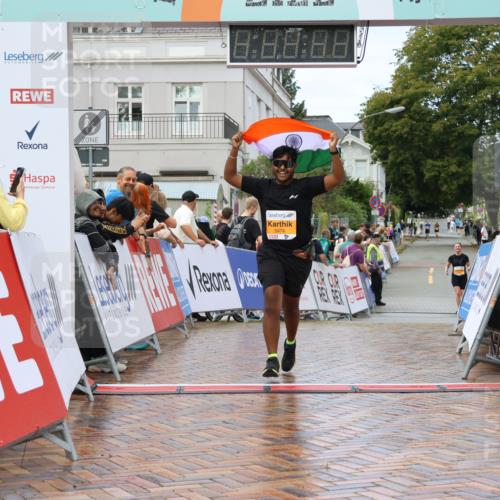 31.08.2025 - 21. Blankeneser Heldenlauf Strokosch-Dieckow http://msf.ph/oto/8702899 31.08.2025 13:16:33 Ziel 5474 meine-sportfotos.de