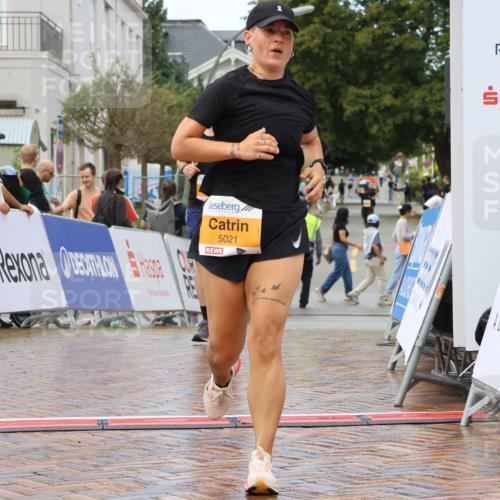 31.08.2025 - 21. Blankeneser Heldenlauf Strokosch-Dieckow http://msf.ph/oto/8702919 31.08.2025 13:16:16 Ziel 5751, 5021 meine-sportfotos.de