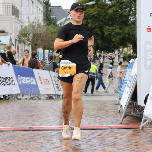 31.08.2025 - 21. Blankeneser Heldenlauf Strokosch-Dieckow http://msf.ph/oto/8702921 31.08.2025 13:16:16 Ziel 5751, 5021 meine-sportfotos.de