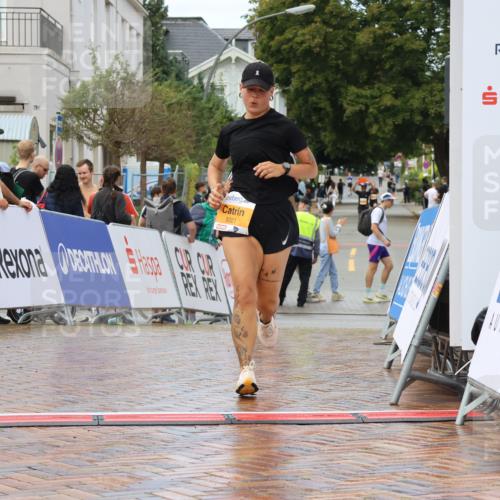 31.08.2025 - 21. Blankeneser Heldenlauf Strokosch-Dieckow http://msf.ph/oto/8702935 31.08.2025 13:16:15 Ziel 5751, 5021 meine-sportfotos.de