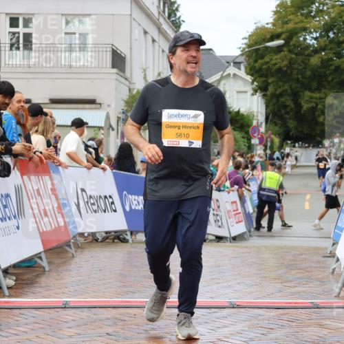 31.08.2025 - 21. Blankeneser Heldenlauf Strokosch-Dieckow http://msf.ph/oto/8702936 31.08.2025 13:16:01 Ziel 5610 meine-sportfotos.de