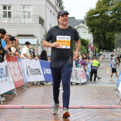 31.08.2025 - 21. Blankeneser Heldenlauf Strokosch-Dieckow http://msf.ph/oto/8702938 31.08.2025 13:16:01 Ziel 5610 meine-sportfotos.de