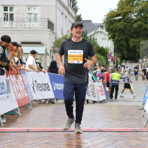 31.08.2025 - 21. Blankeneser Heldenlauf Strokosch-Dieckow http://msf.ph/oto/8702945 31.08.2025 13:16:00 Ziel 5610 meine-sportfotos.de
