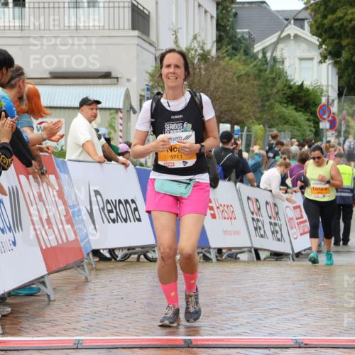 31.08.2025 - 21. Blankeneser Heldenlauf Strokosch-Dieckow http://msf.ph/oto/8702994 31.08.2025 13:15:12 Ziel 5711 meine-sportfotos.de