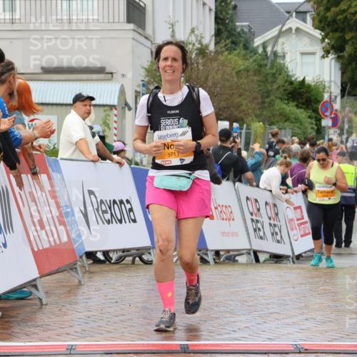31.08.2025 - 21. Blankeneser Heldenlauf Strokosch-Dieckow http://msf.ph/oto/8702995 31.08.2025 13:15:11 Ziel 5711 meine-sportfotos.de