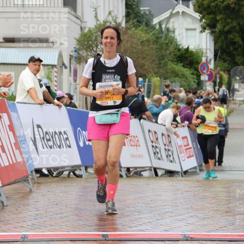 31.08.2025 - 21. Blankeneser Heldenlauf Strokosch-Dieckow http://msf.ph/oto/8703000 31.08.2025 13:15:11 Ziel 5711 meine-sportfotos.de