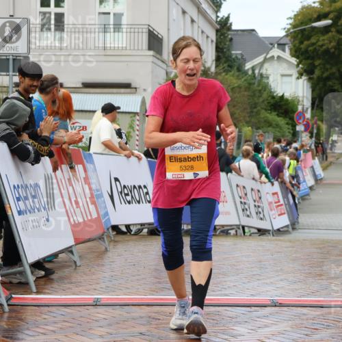 31.08.2025 - 21. Blankeneser Heldenlauf Strokosch-Dieckow http://msf.ph/oto/8703012 31.08.2025 13:14:45 Ziel 5328 meine-sportfotos.de