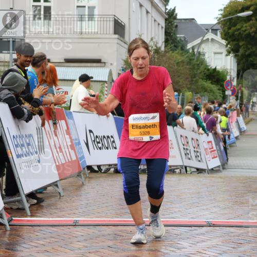 31.08.2025 - 21. Blankeneser Heldenlauf Strokosch-Dieckow http://msf.ph/oto/8703015 31.08.2025 13:14:45 Ziel 5328 meine-sportfotos.de