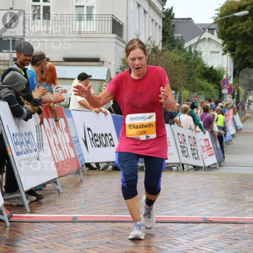31.08.2025 - 21. Blankeneser Heldenlauf Strokosch-Dieckow http://msf.ph/oto/8703016 31.08.2025 13:14:45 Ziel 5328 meine-sportfotos.de